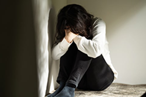 極端な引きこもりや社会的接触の回避