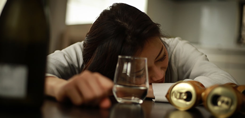 アルコールなどの過剰摂取